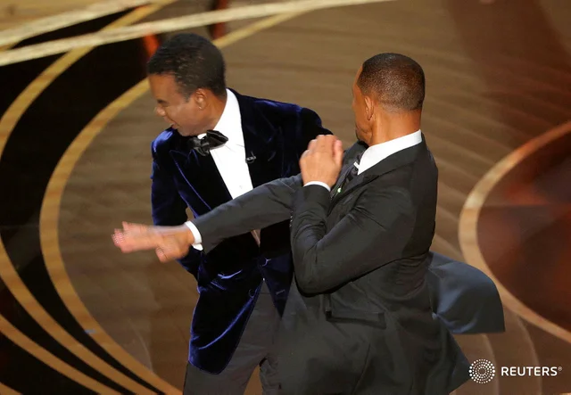 Will Smith Punching Chris Rock