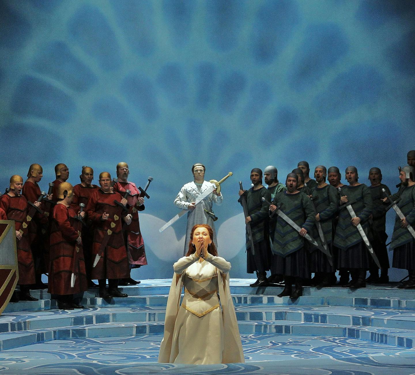 https://www.narodni-divadlo.cz/en/show/lohengrin-opera-1520262?t=2020-02-02-17-00