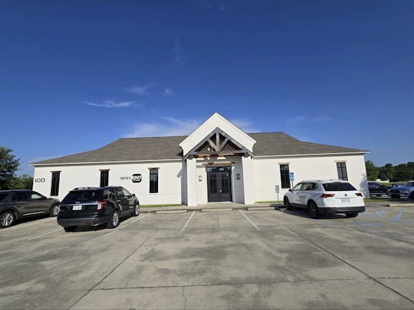 Lafayette - 5000 Ambassador Caffery Pkwy media