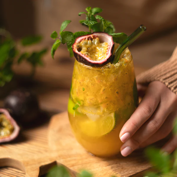 Bezalkoholowy drink z marakują "Maracuja Soda Splash"