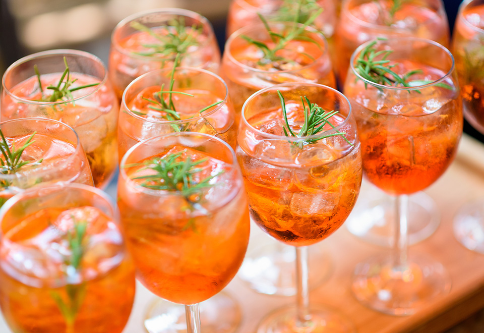 Cytrusowy spritzer z rozmarynem - zdjęcie.