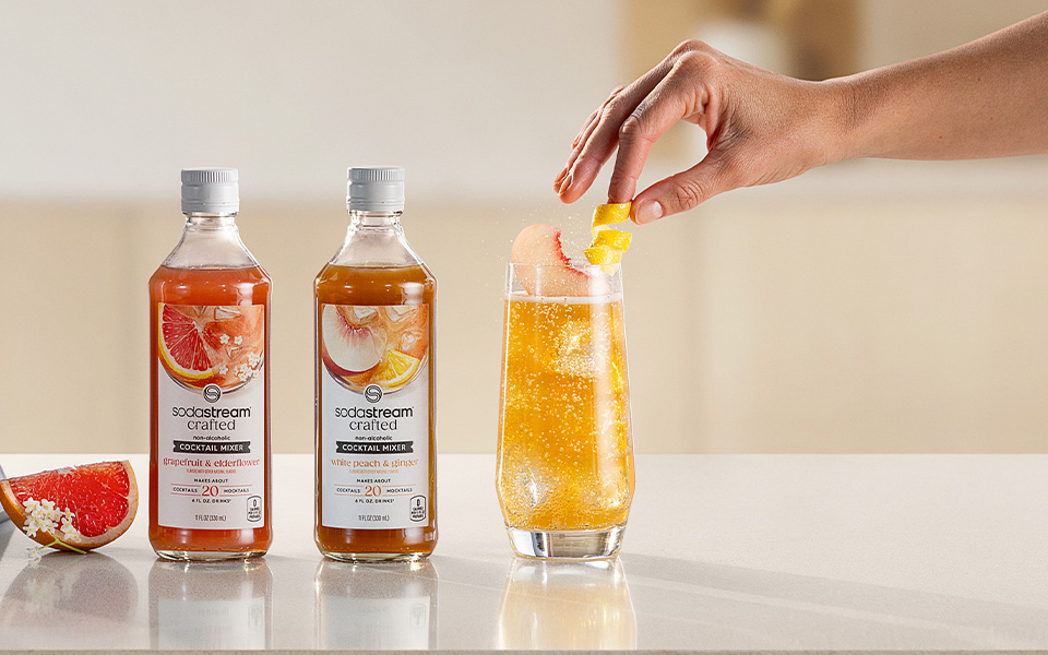 Drink z syropem crafted Brzoskwinia z imbirem od SodaStream