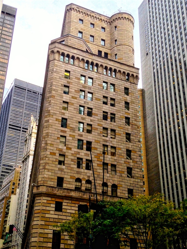 Exterior view of New York's Federal Reserve Bank