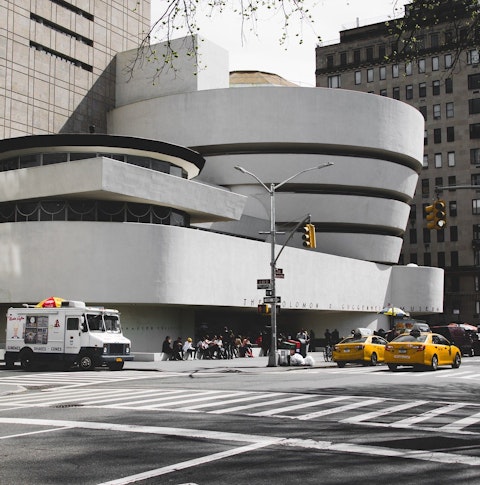 Exterior view of the curved Guggenheim Museum in New York city
