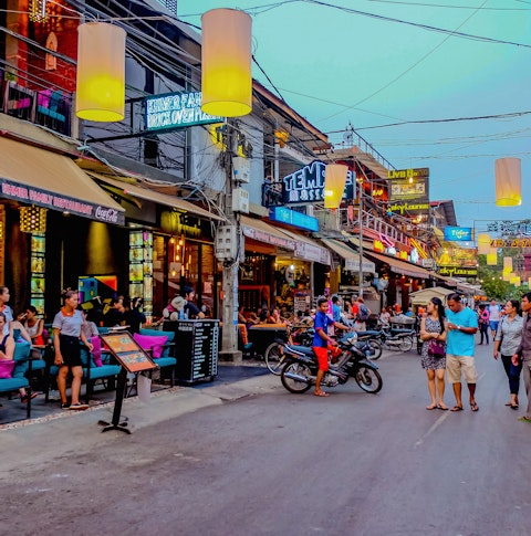 Siem Reap's bustling night market