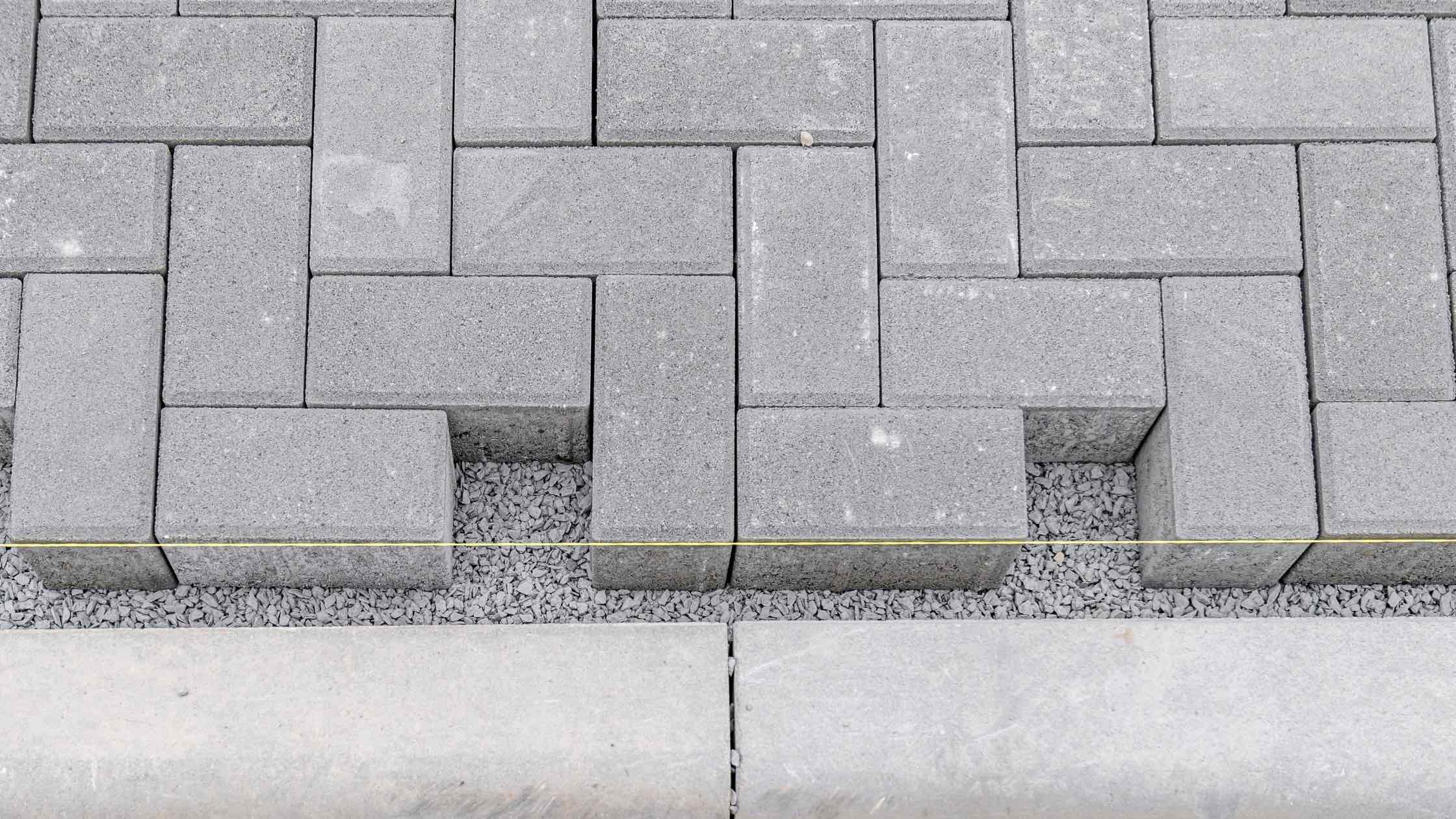 Verbundsteine verlegen - pflastersteine, gehwegplatten, terrassenplatten, muster, farben, verlegemuster, beton, stein, garten, wege, einfahrt, gestaltung, bodenbelag, außenbereich, haltbarkeit, pflege, reinigung, platten, creabeton, verbundpflaster, six silenta, betonsteine, betonpflaster, verbundsteine verlegen, pflastersteine verlegen, beta verbundsteine, béton, Ricardo, pflaster, verlegen, terrasse, bau, verarbeitung, boden, befestigung, drainage, fugen, unterbau, stabilität, entwässerung, langlebigkeit, oberfläche, verkehr, warenkorb, zubehör, browser, sortiment, shop, jobs, kategorien, signalisation, lichtschächte, kanten, konto, mörtel, zement, verwendung, anmelden, schalungssteine, schweizer, faq, unterstützung, fragen, melange, ressourcen, merkliste, maschinen, schachtabdeckungen, backsteine, guss, bauplatten, geräte, akku, handschuhe, gehörschutz, browsereinstellungen, darstellung, markt, projekte, klima, preise, filter, service, bewertung, kontaktformular, karriere, versandkosten, datenschutzerklärung, newsletter, sahara, mastercard