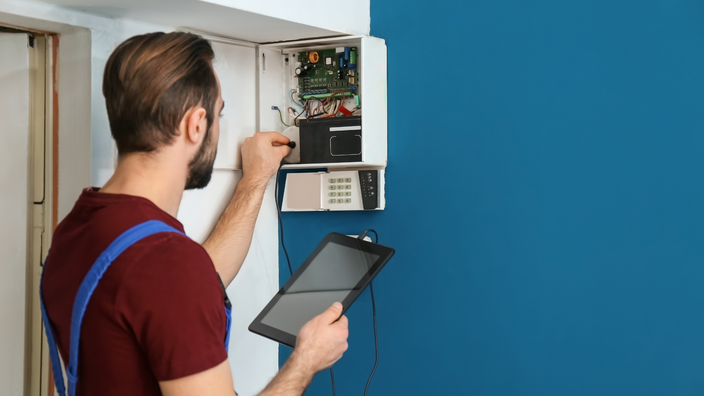 Elektriker Kosten Schweiz – Was Sie wissen müssen, um Kostenfallen zu vermeiden 