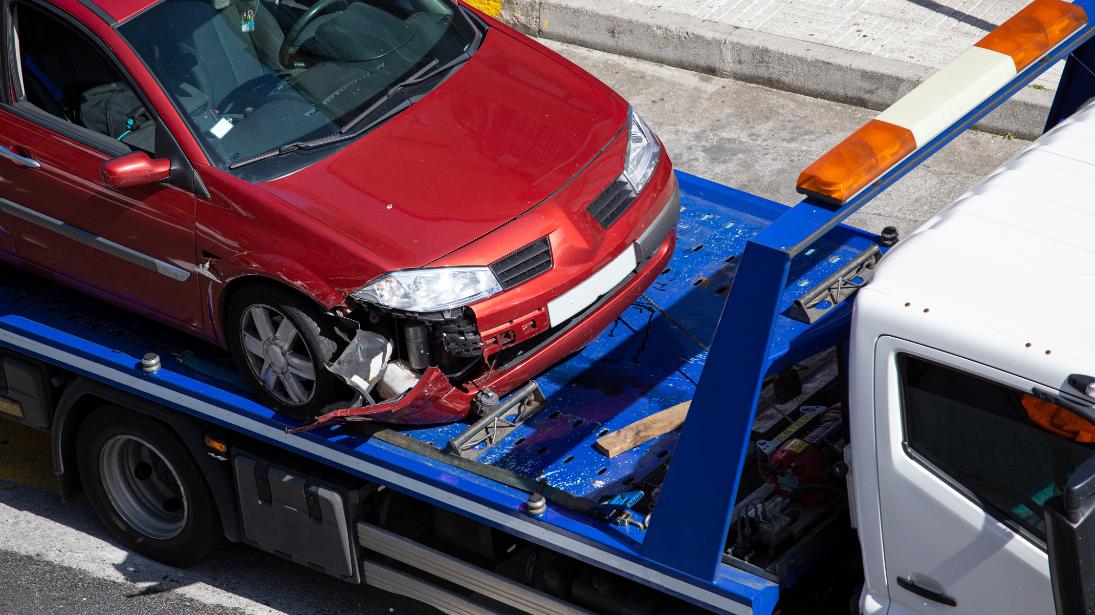 Unfallreparaturen Auto: Diese Schritte sollten Sie nach einem Autounfall unternehmen