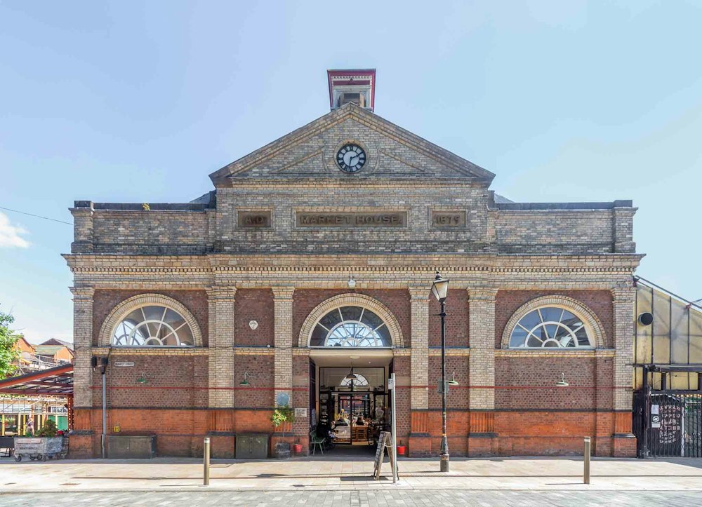 Altrincham: An Area Guide | Böhm