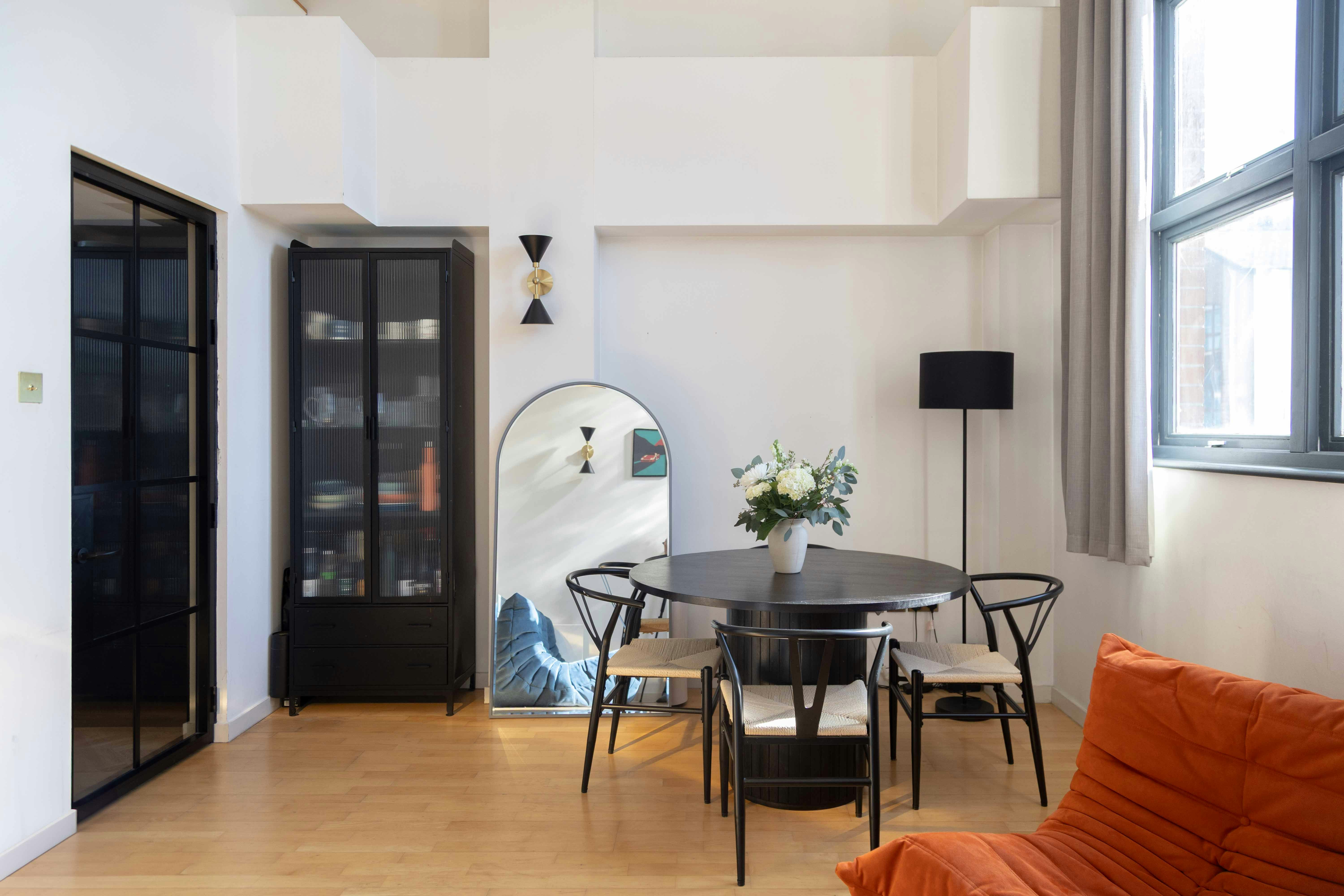 Image of dining room