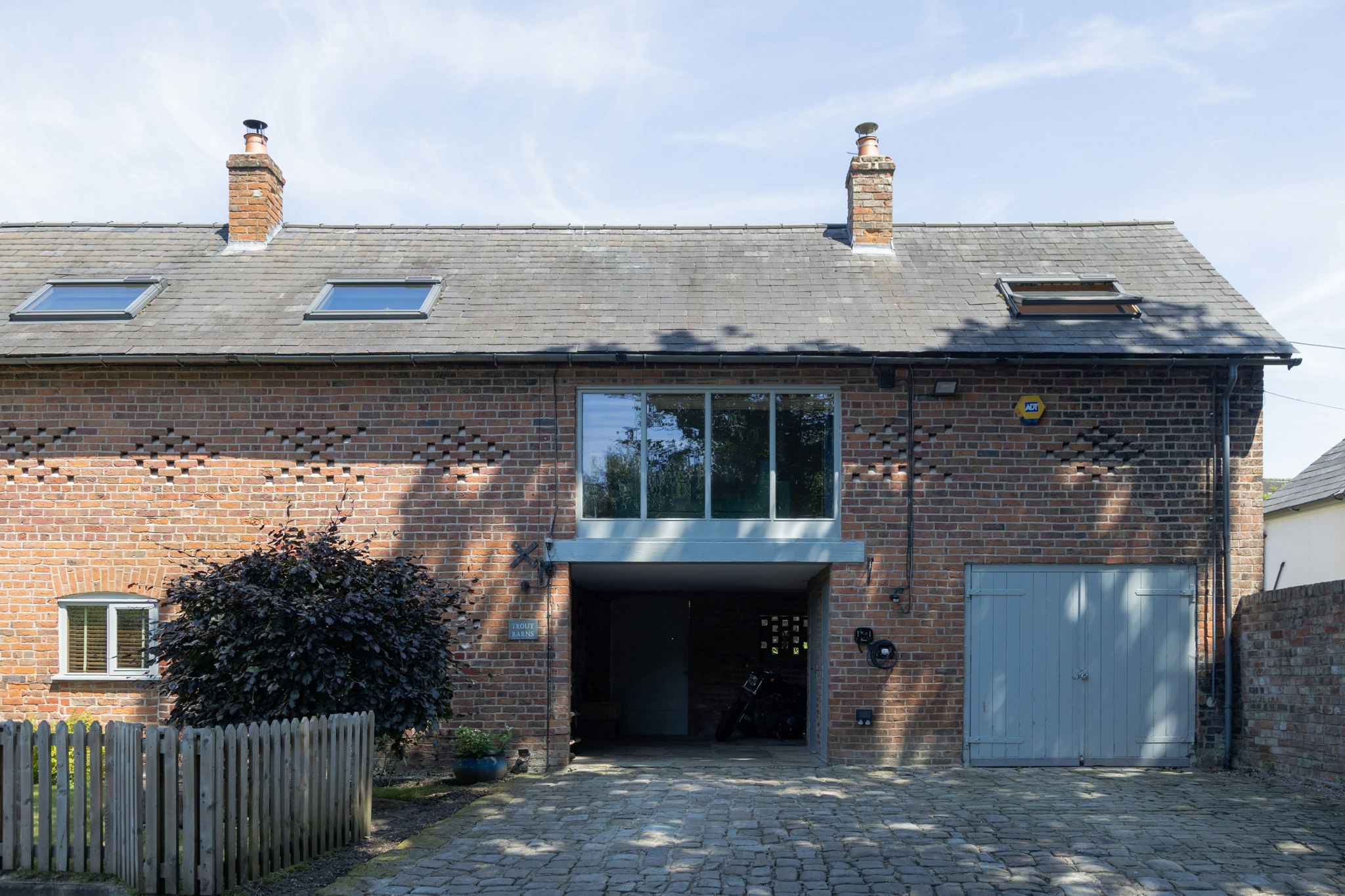 Image of garage