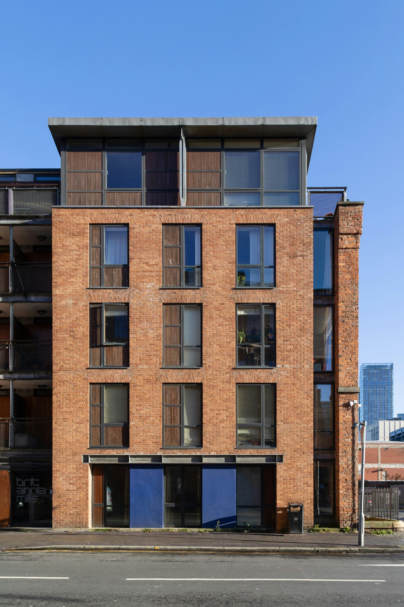 Image of apartment building