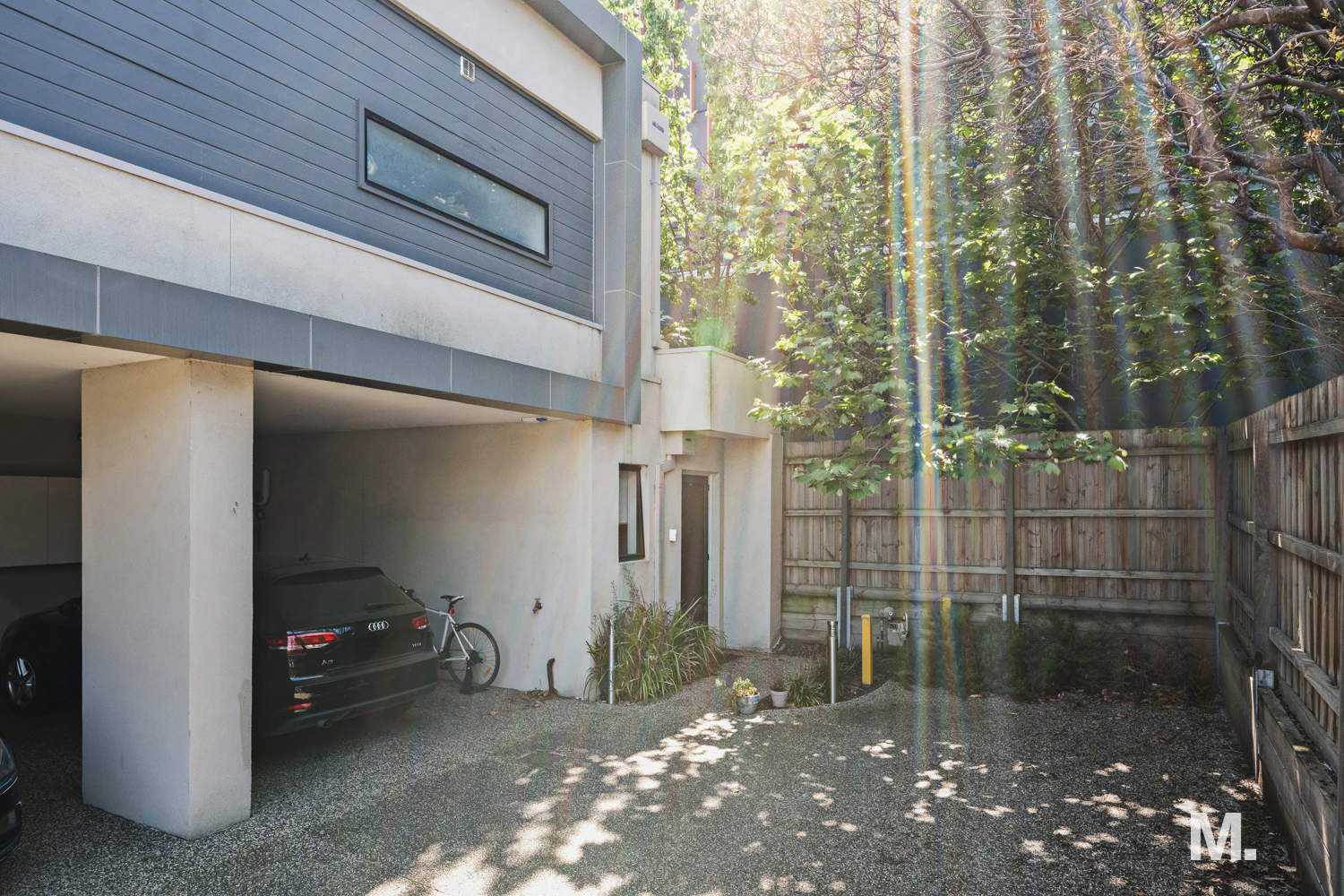garage