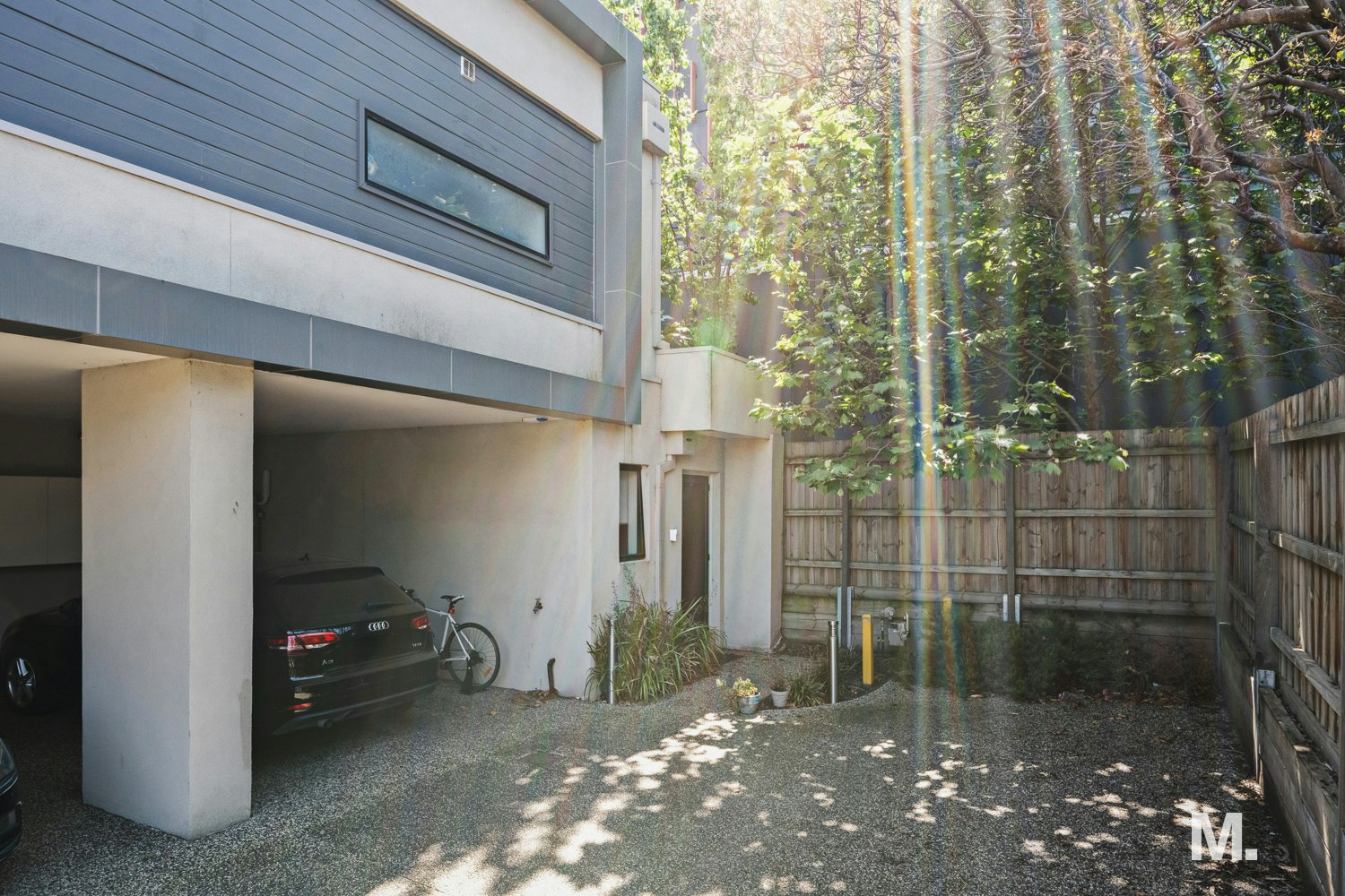 garage