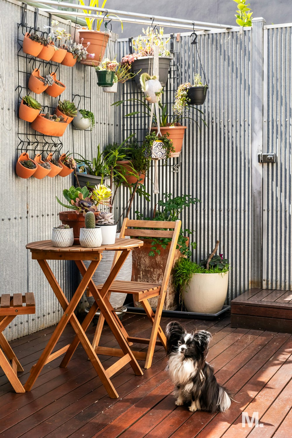 balcony