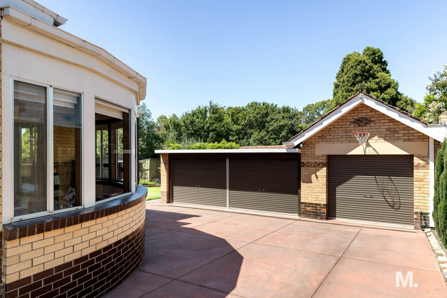garage