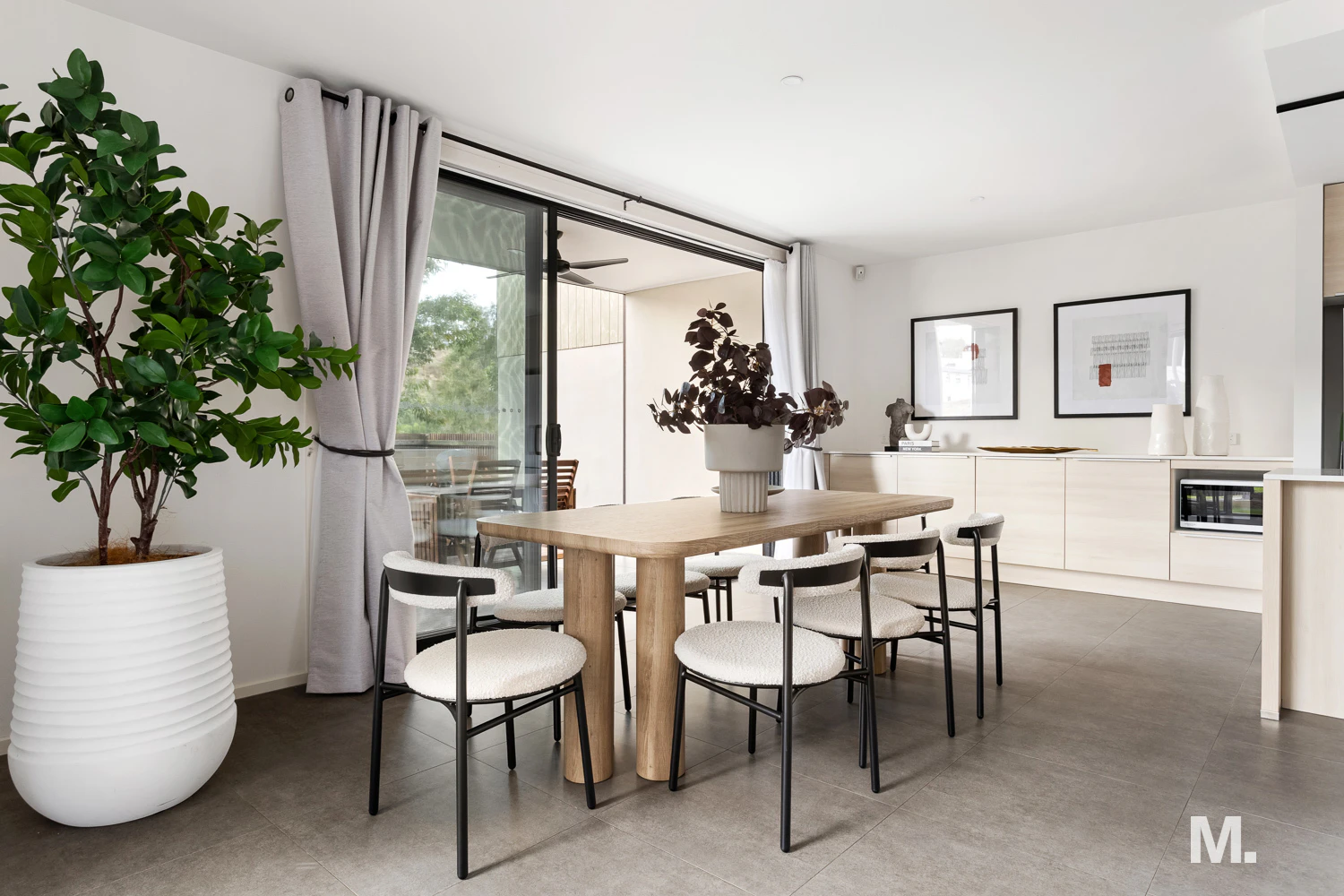 dining room