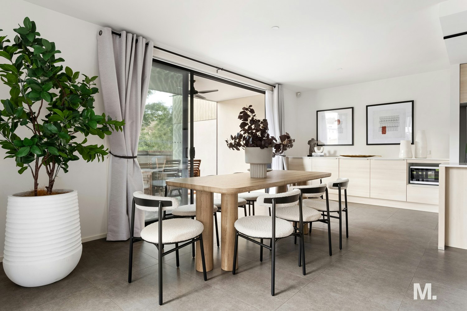 dining room