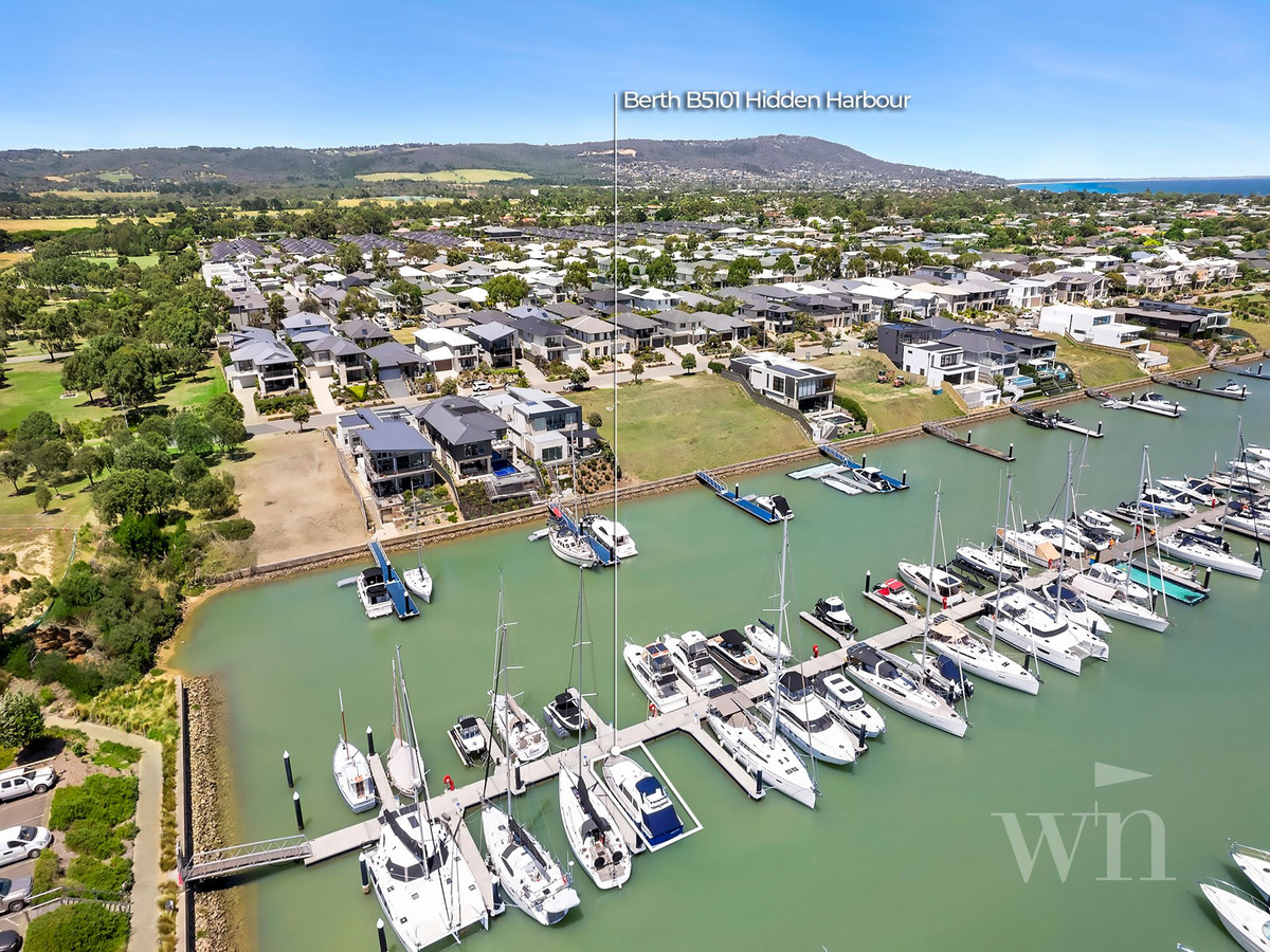 Berth B5101 Martha Cove Waterway, Safety Beach - Thumbnail 4