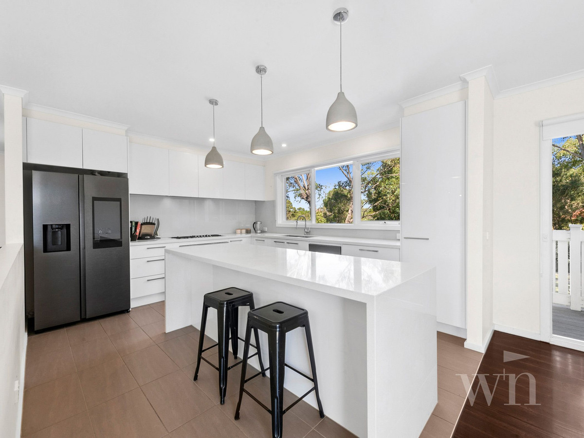 18 Glamorgan Crescent, Mount Martha - Thumbnail 4
