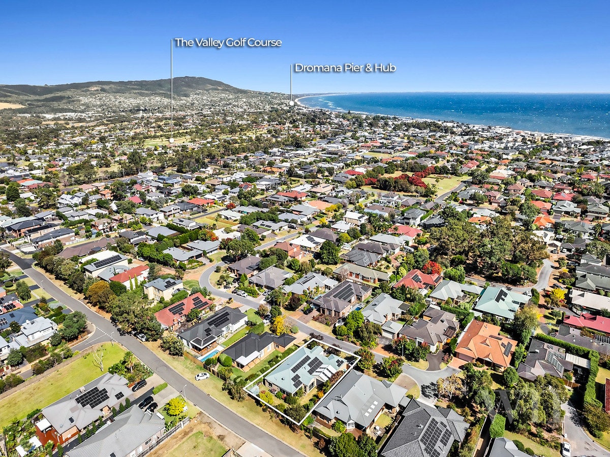 Image of neighborhood