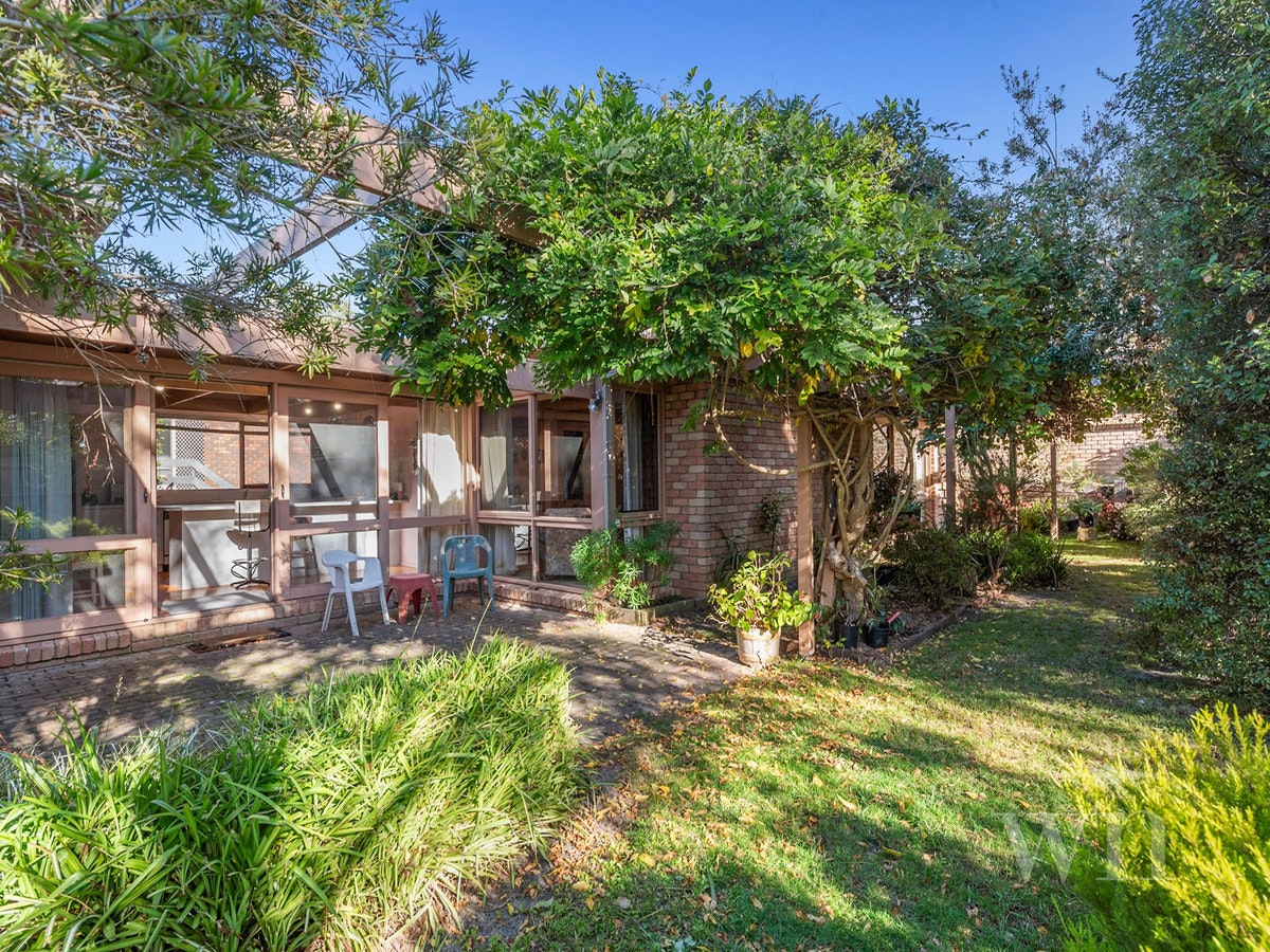 Image of cottage