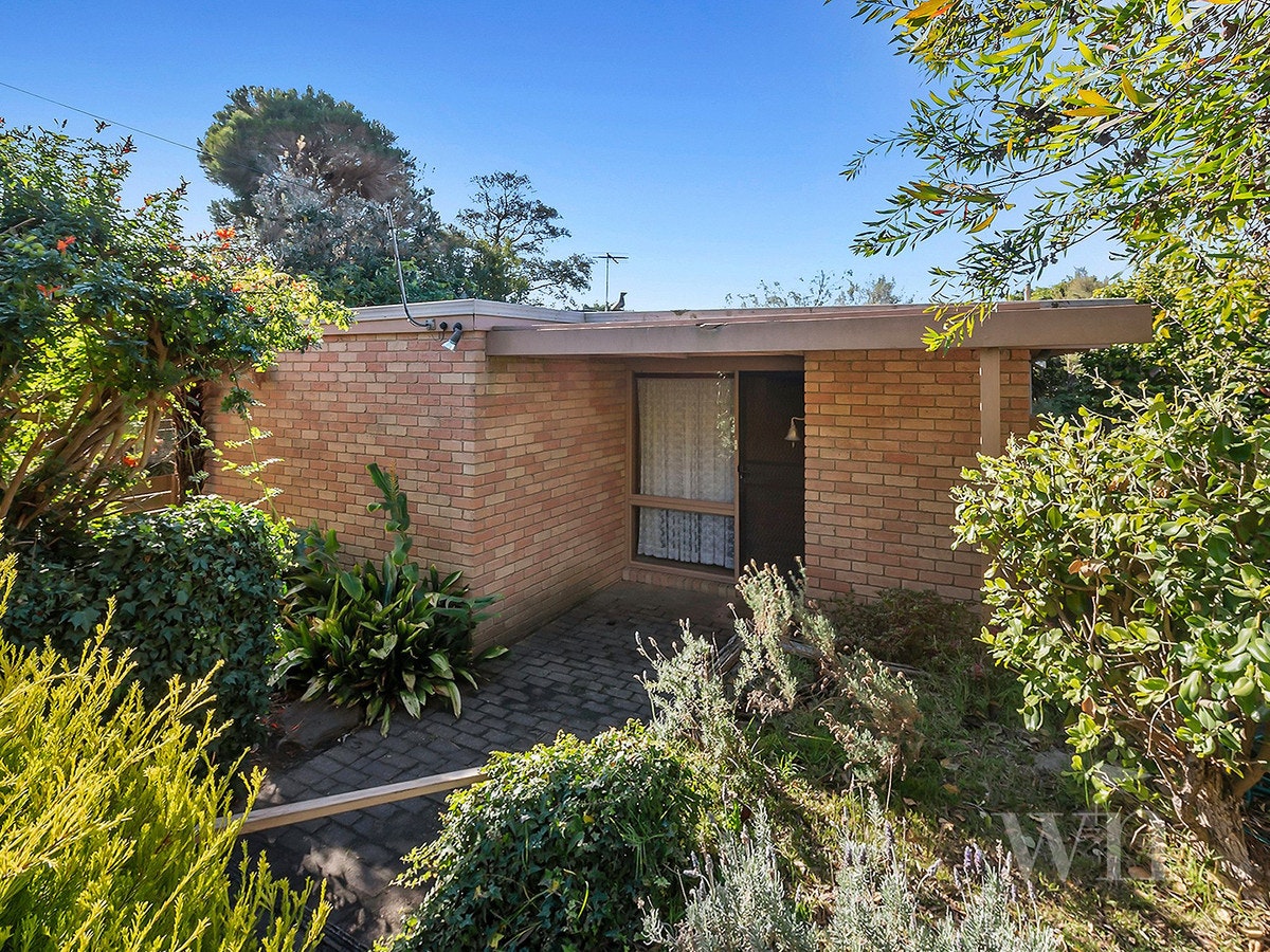 Image of cottage