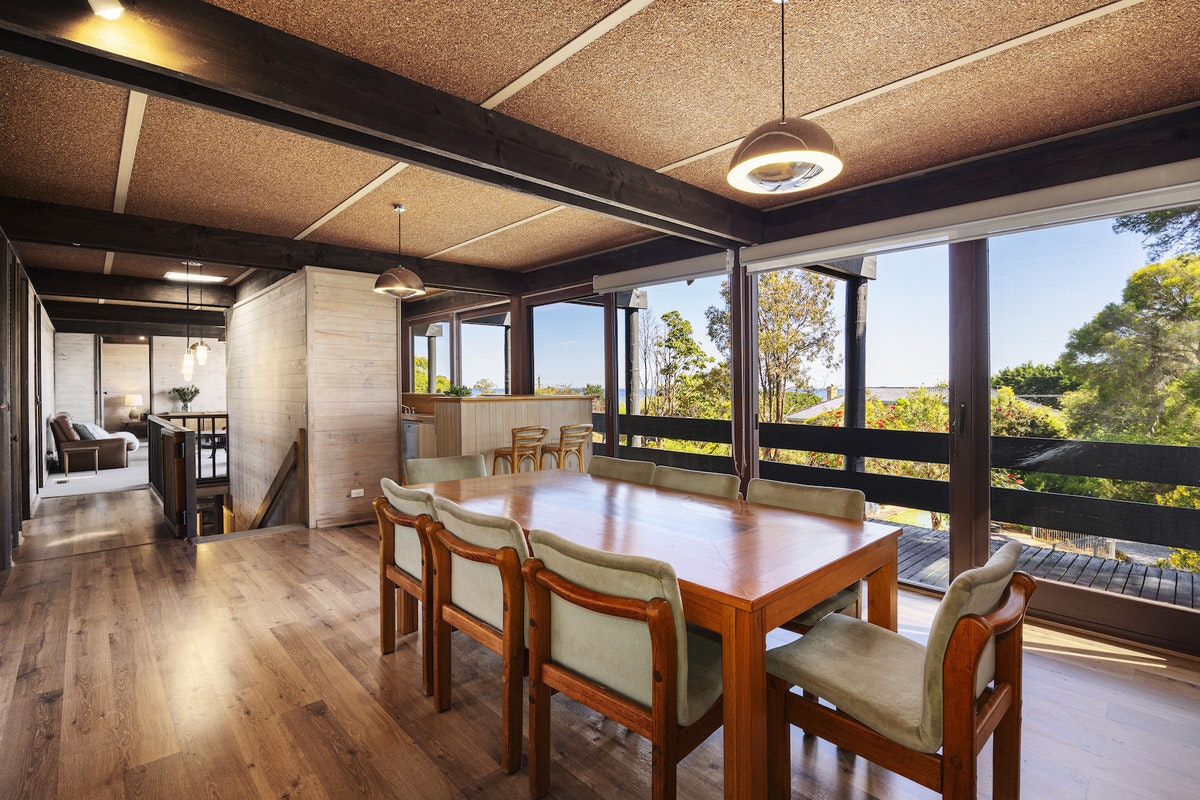 Image of dining room