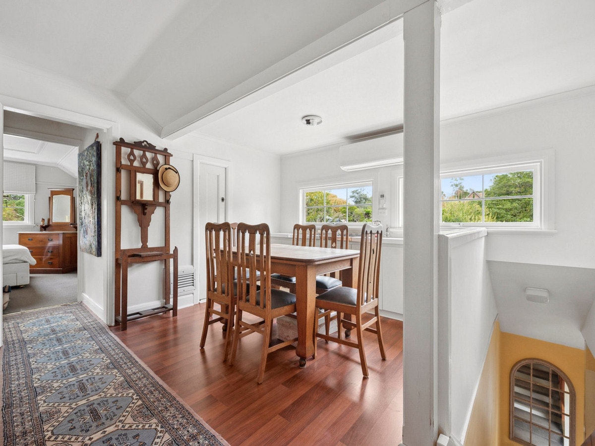 Image of dining room