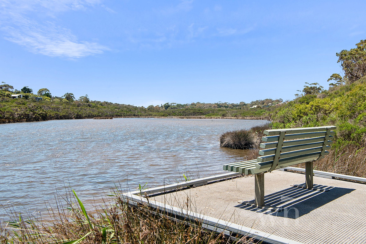 23 Clarkes Avenue, Mount Martha - Thumbnail 8