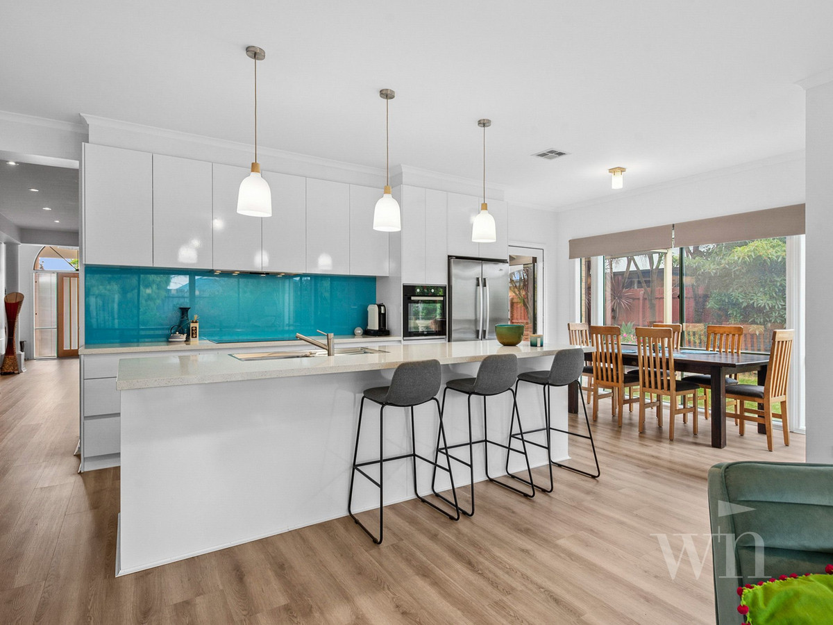 18 Somerset Place, Safety Beach - Thumbnail 4
