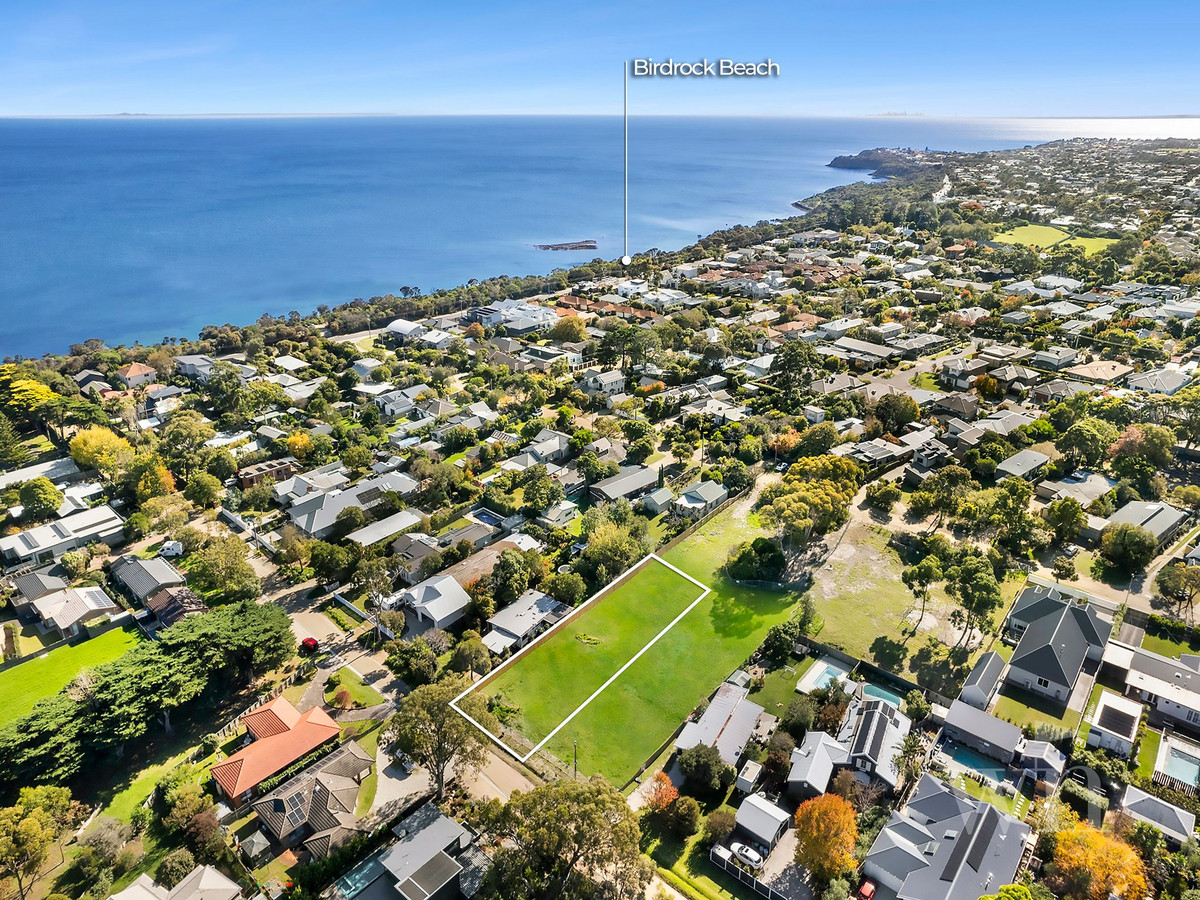 23 Clarkes Avenue, Mount Martha - Thumbnail 4