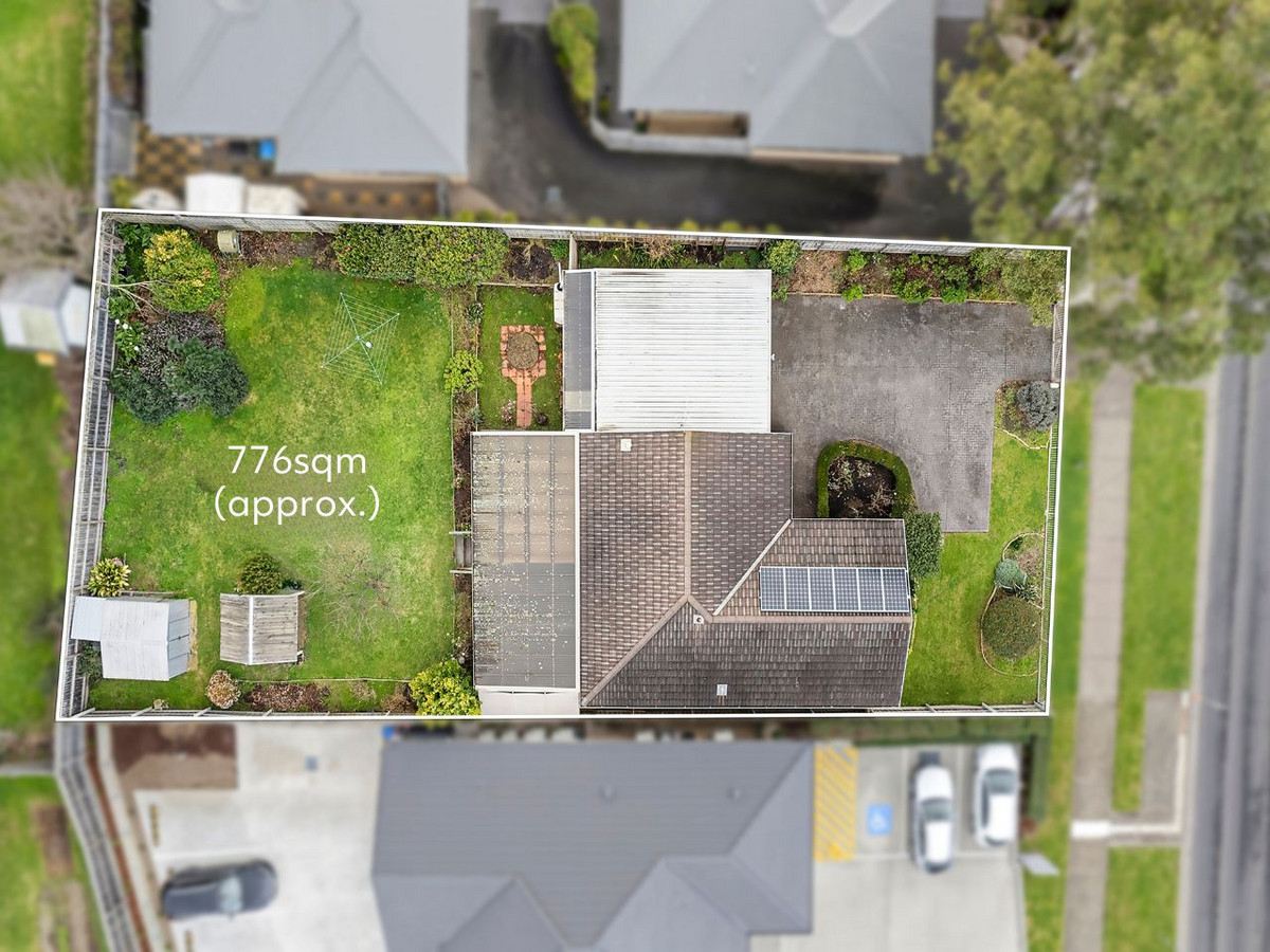 195 Dunns Road, Mount Martha - Thumbnail 2