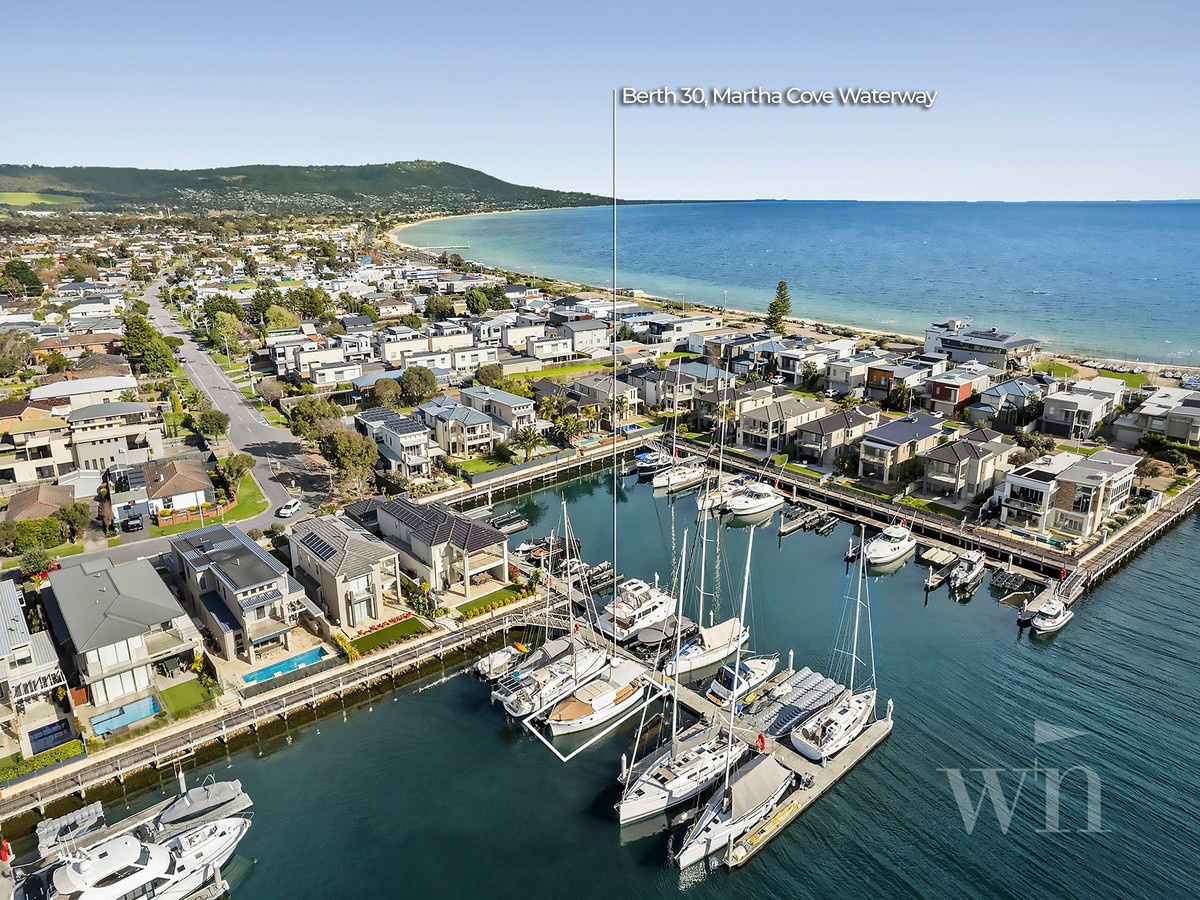 Berth 30 Martha Cove Waterway, Safety Beach - Thumbnail 5