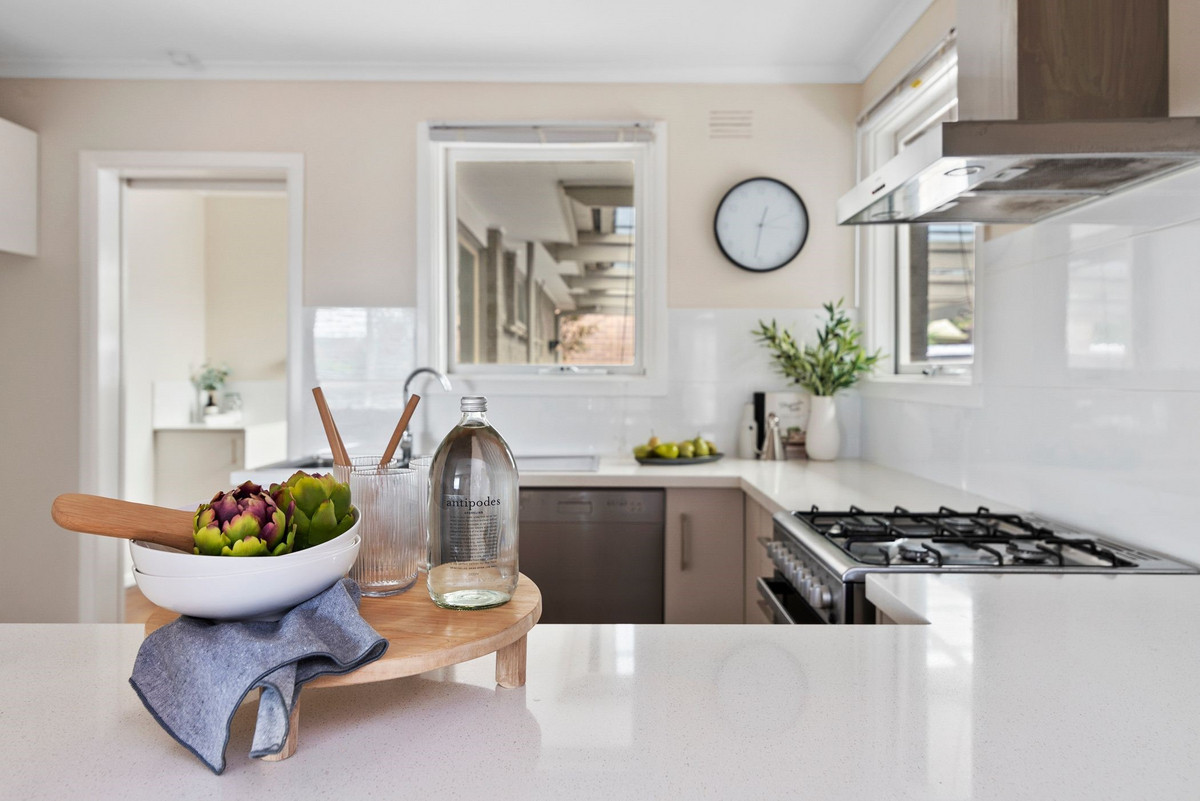 6 Gleneagles Avenue, Mornington - Thumbnail 6