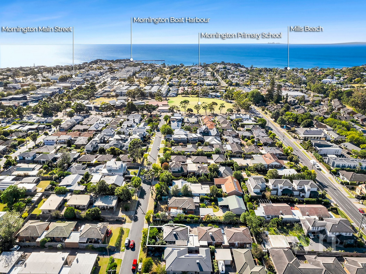 1/15 Beatty Parade, Mornington - Thumbnail 2