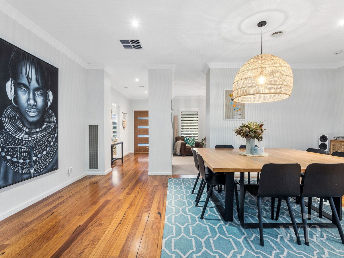 Image of dining room