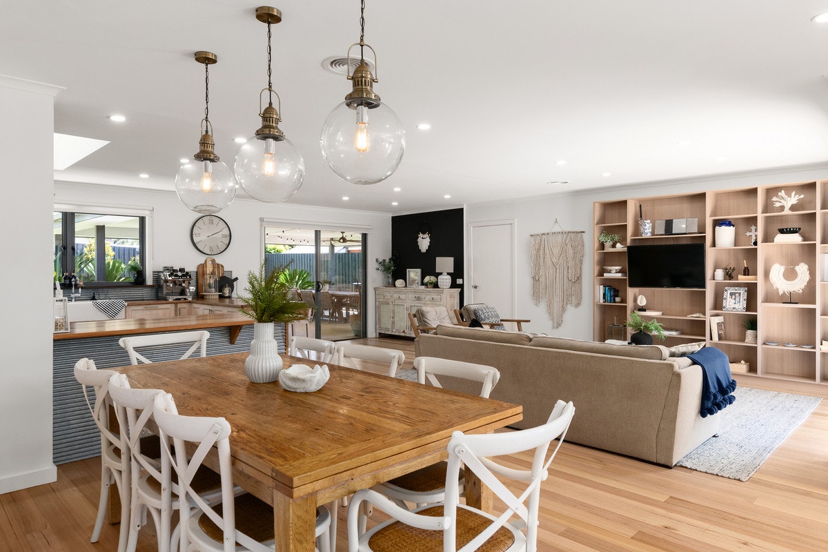 Image of dining room