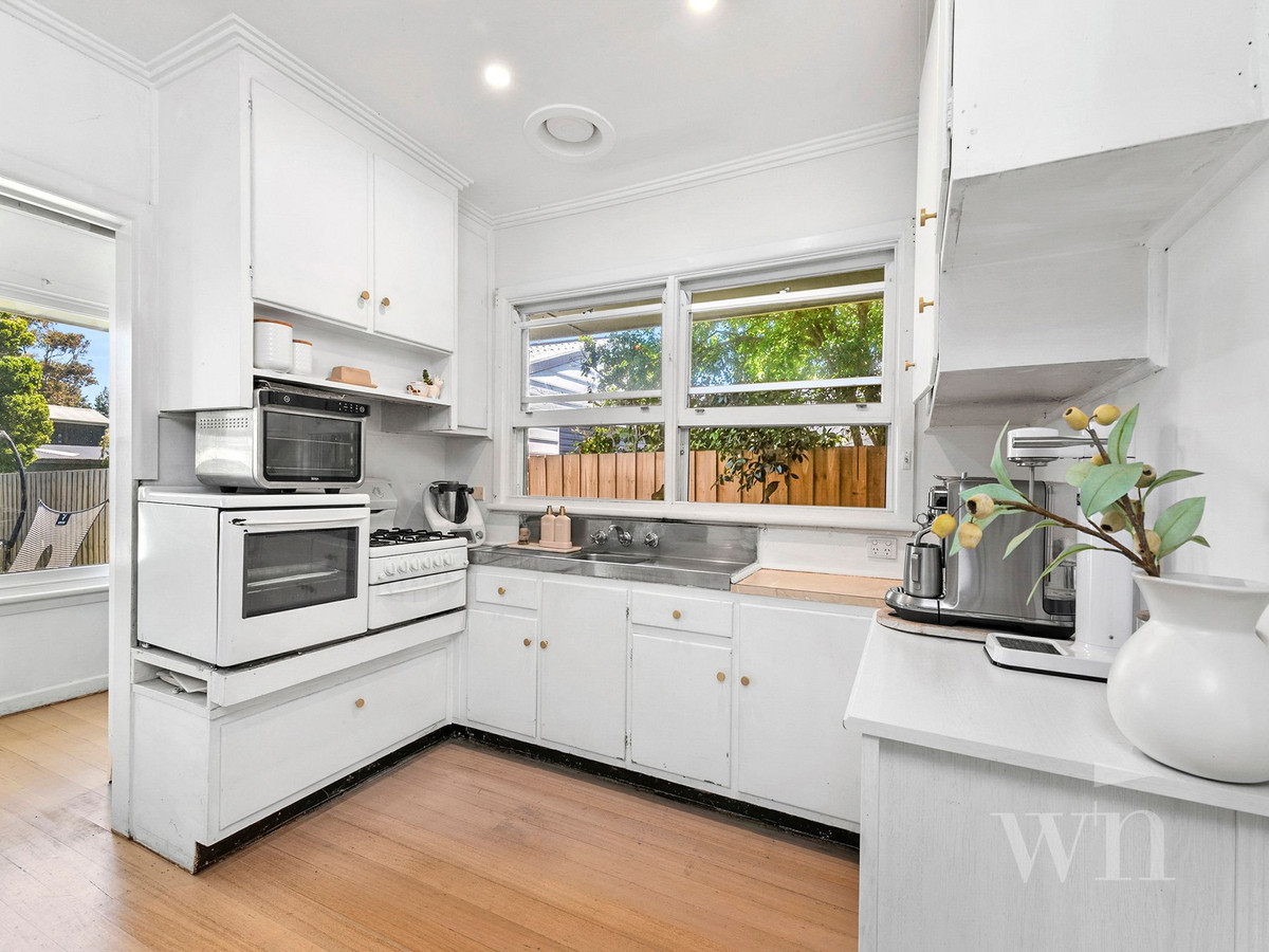 8 Morrisons Avenue, Mount Martha - Thumbnail 4
