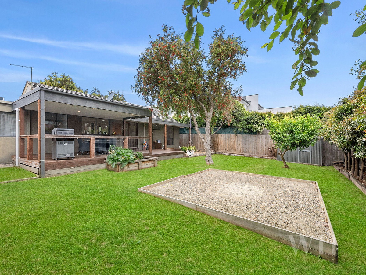 13 Pender Avenue, Mornington - Thumbnail 5