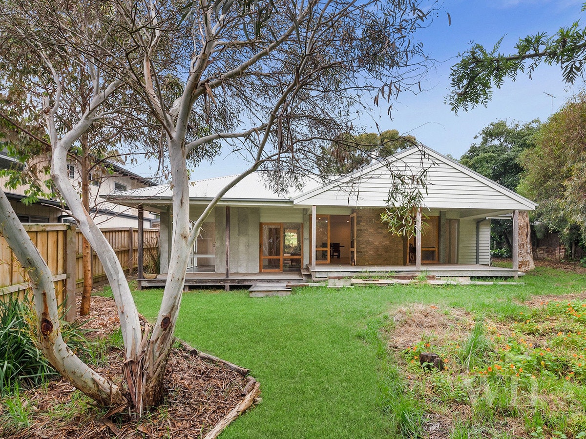 Image of cottage