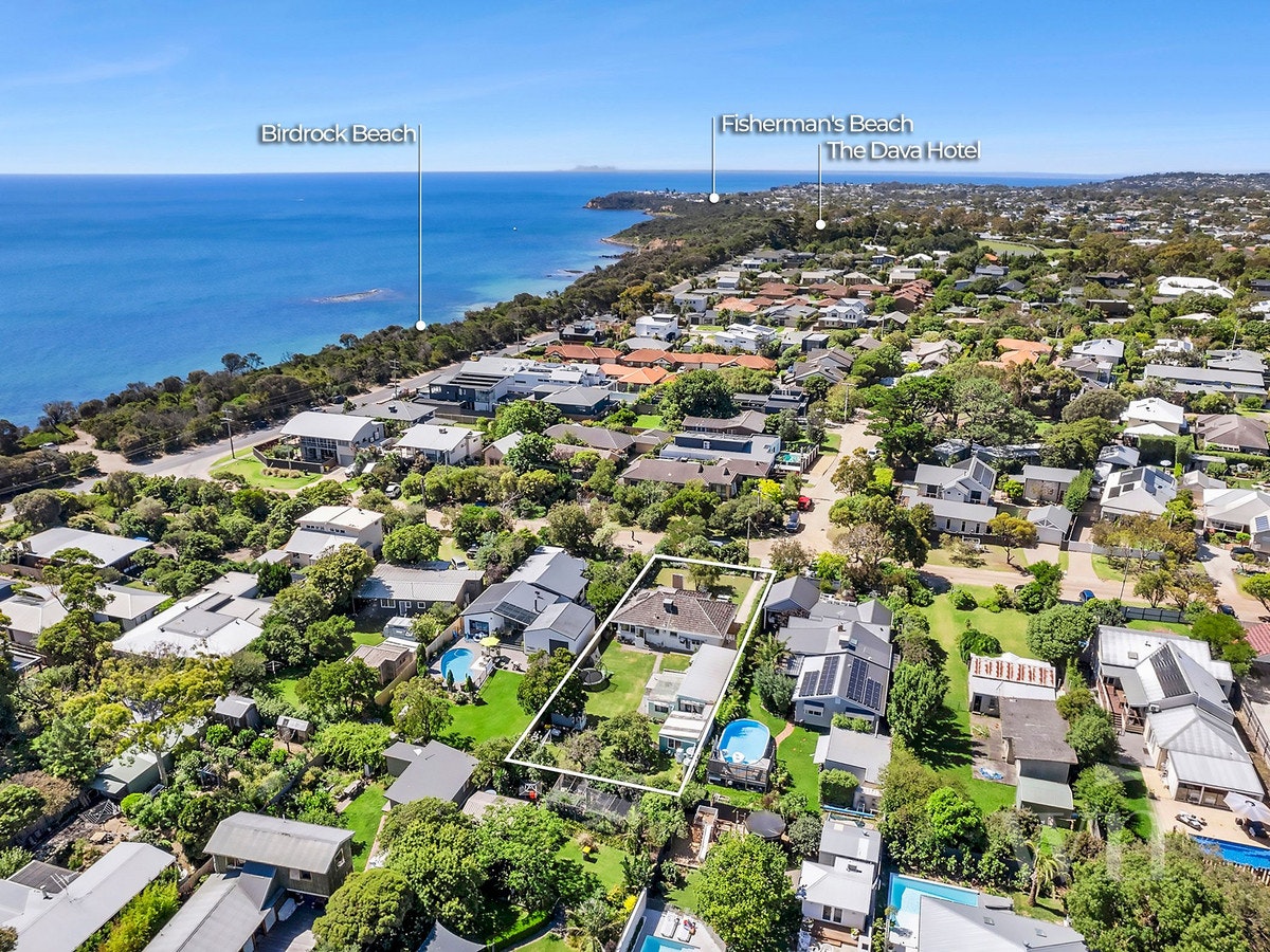 Image of neighborhood
