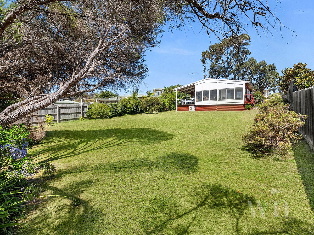 7 Hender Street, Mount Martha - Thumbnail 2