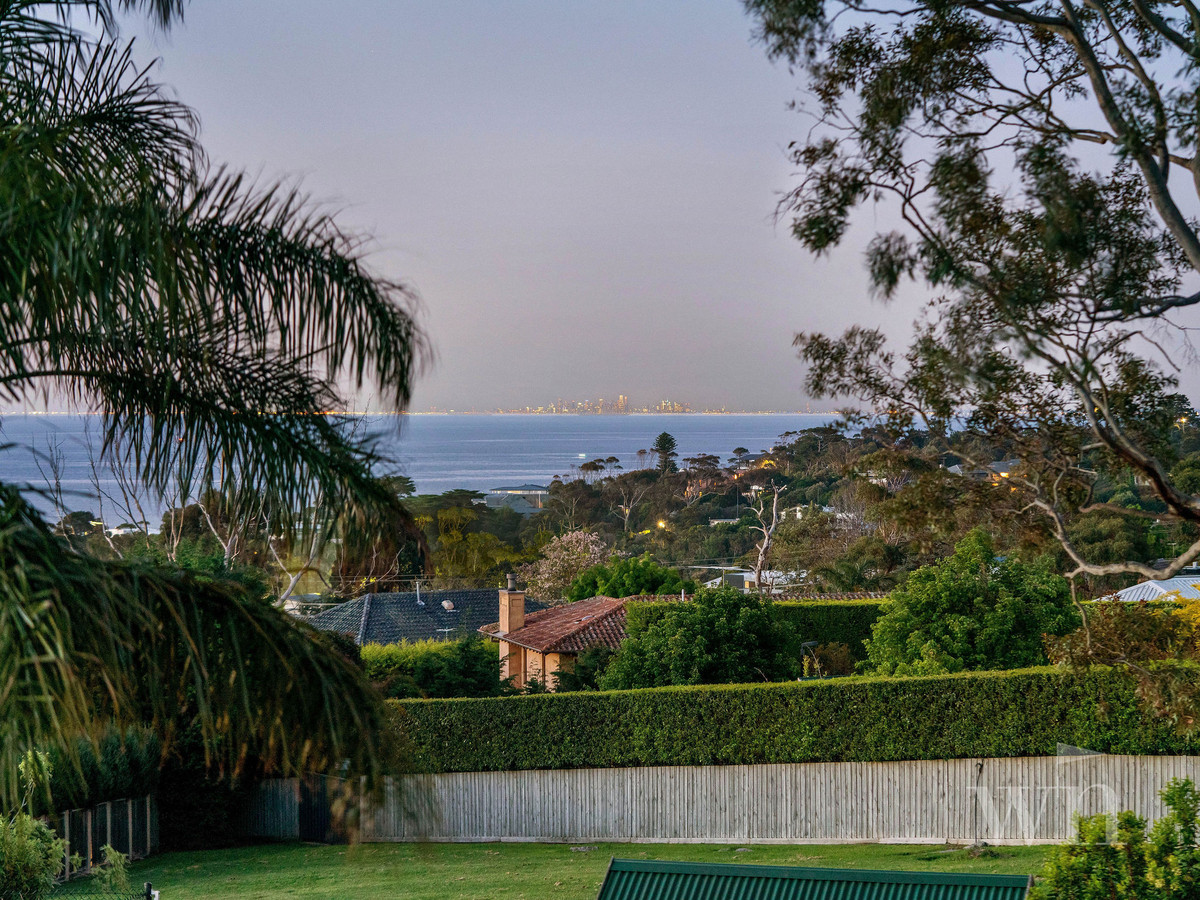 7 Buxton Court South, Mount Martha - Thumbnail 3