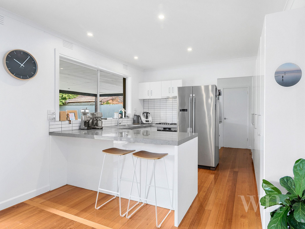 13 Pender Avenue, Mornington - Thumbnail 4