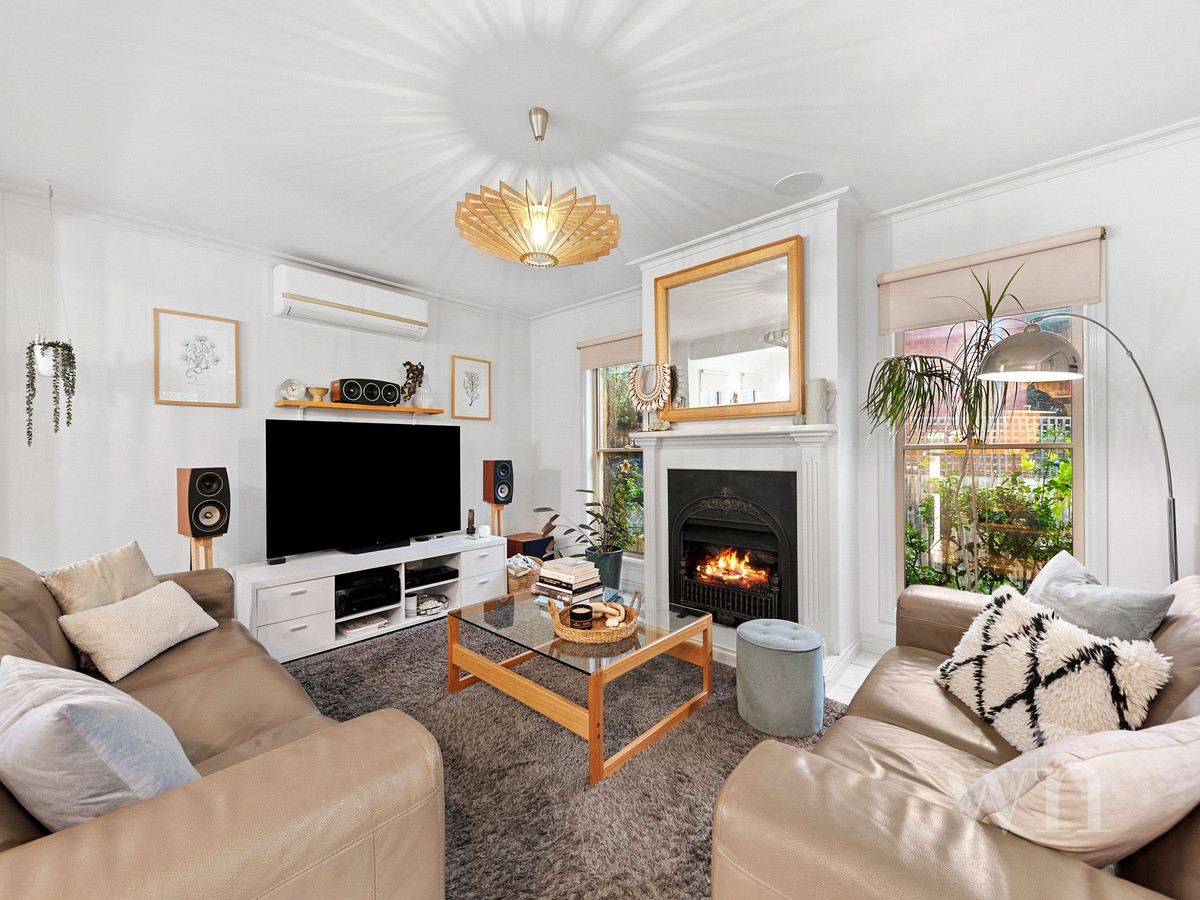 10 Eagle Street, Mornington - Thumbnail 3