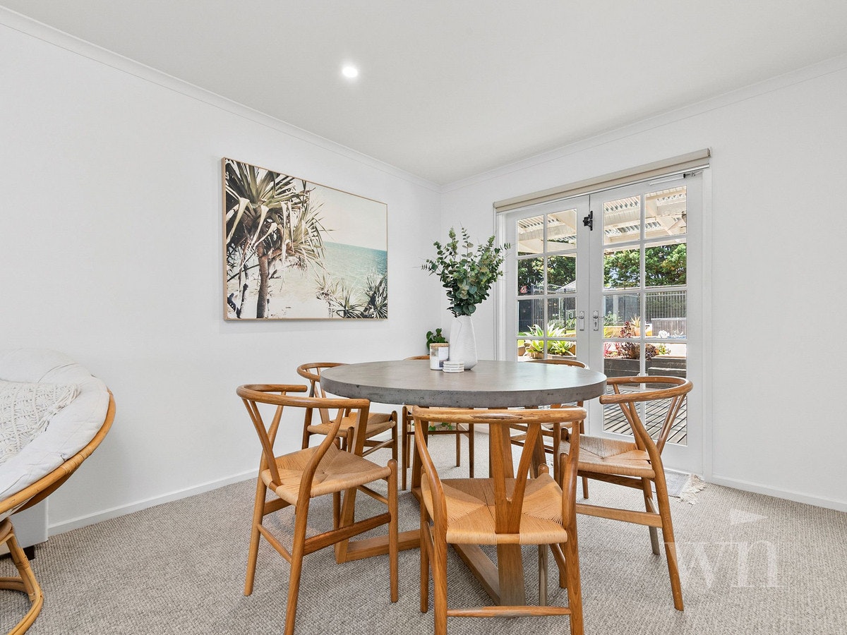 Image of dining room