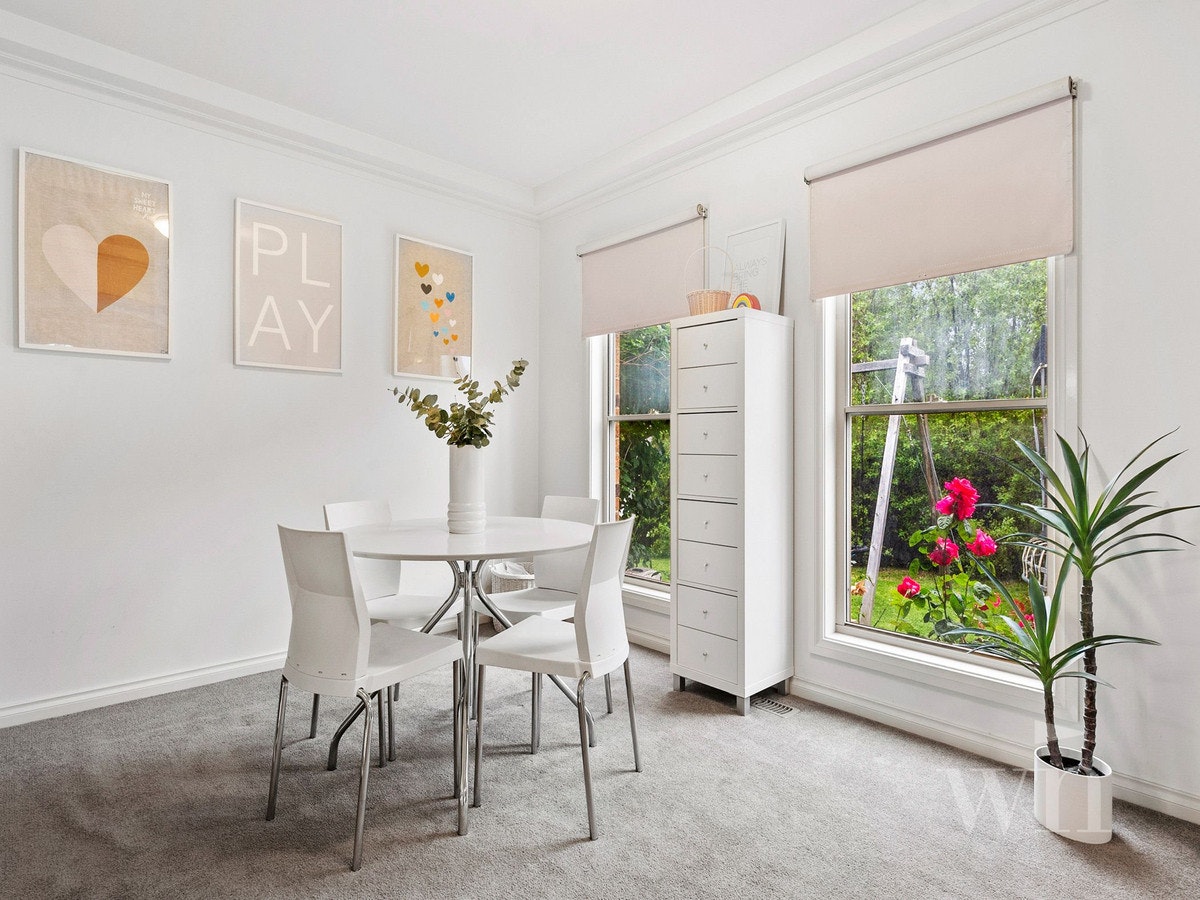 Image of dining room
