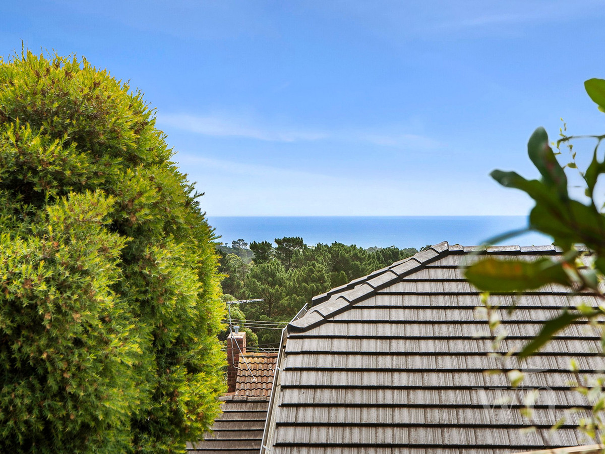 6 Cornwall Crescent, Mount Martha - Thumbnail 2