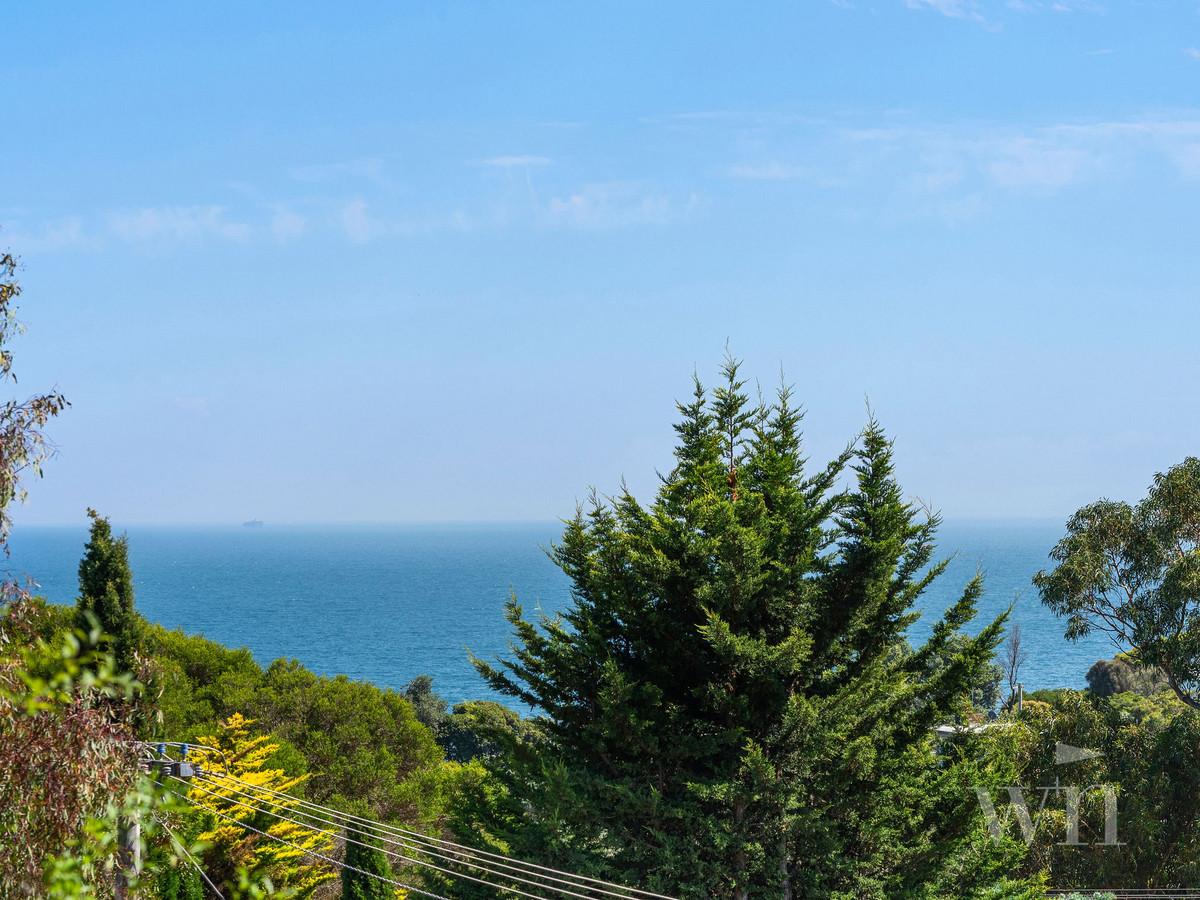 18 Hender Street, Mount Martha - Thumbnail 2